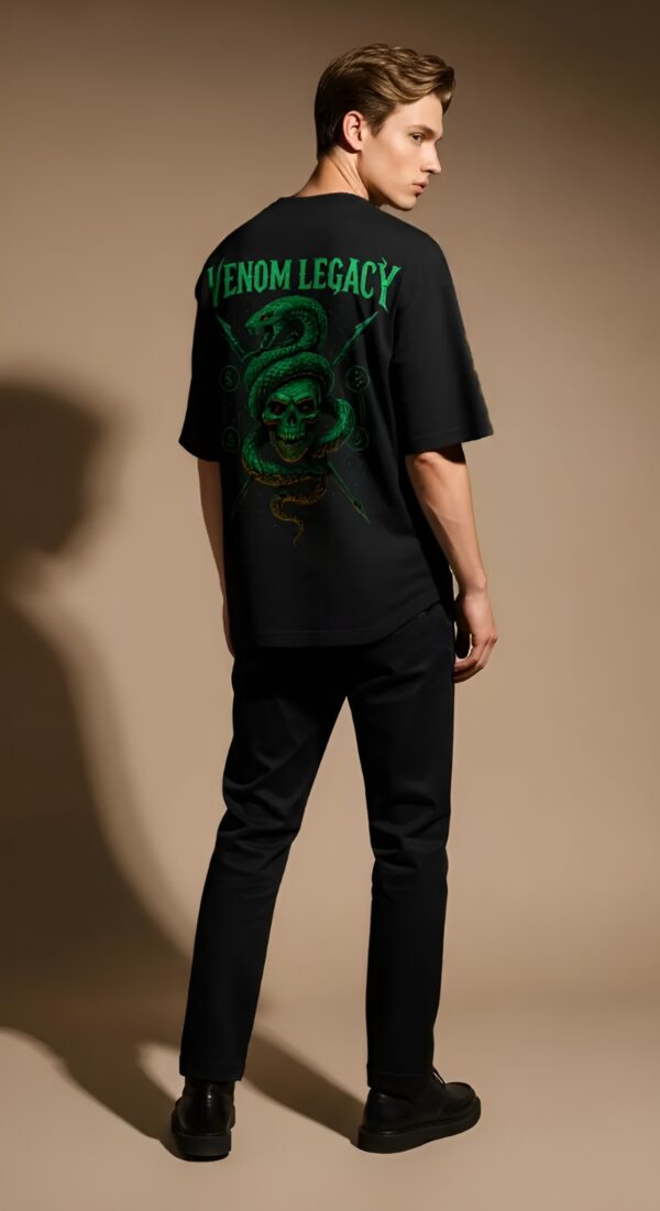 VENOM LEGACY Oversized Graphic T-Shirt – Gothic Streetwear Limited Edition